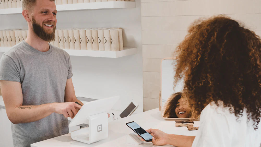 Retail & E-Commerce